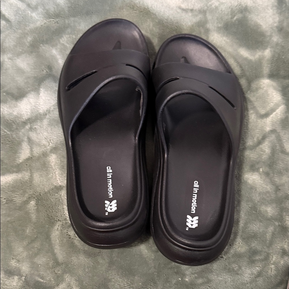 All in Motion Women's Black Slide Sandals